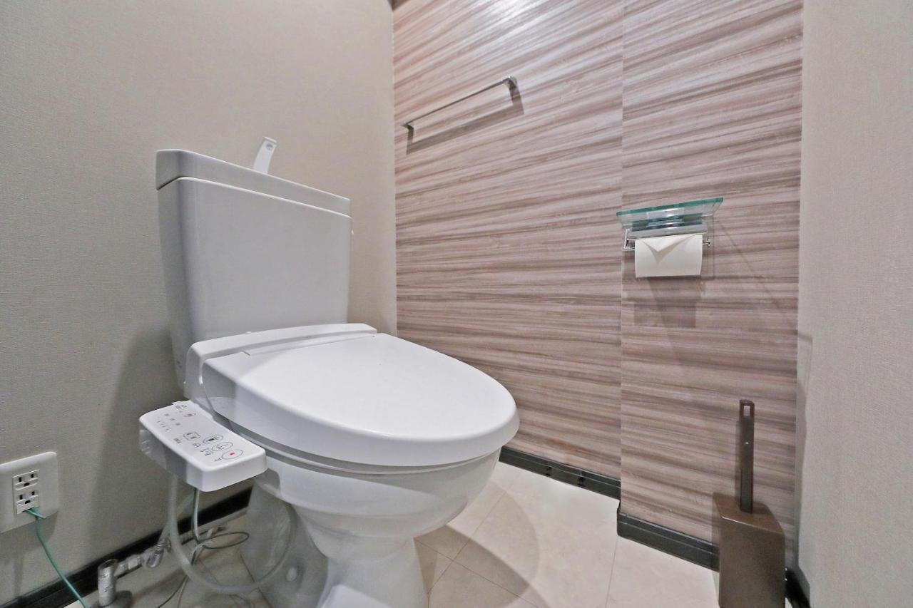 Grandouce Buena Vista Apartment Osaka Exterior photo